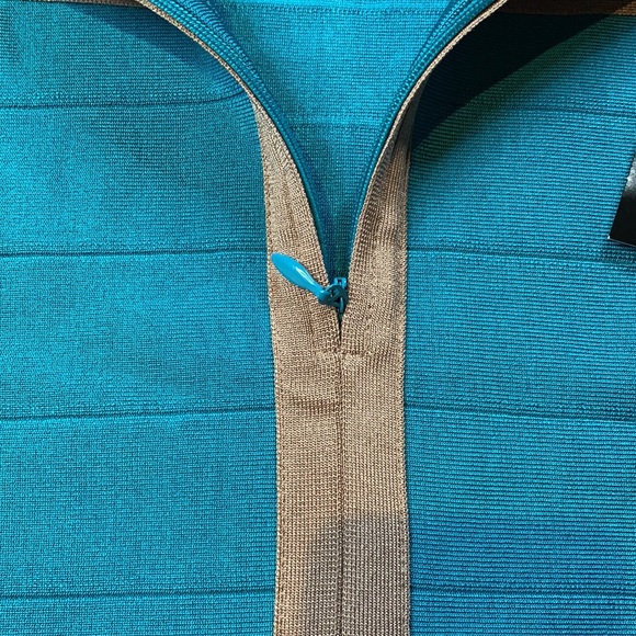 Bebe cross Front color block dress - Picture 7 of 8